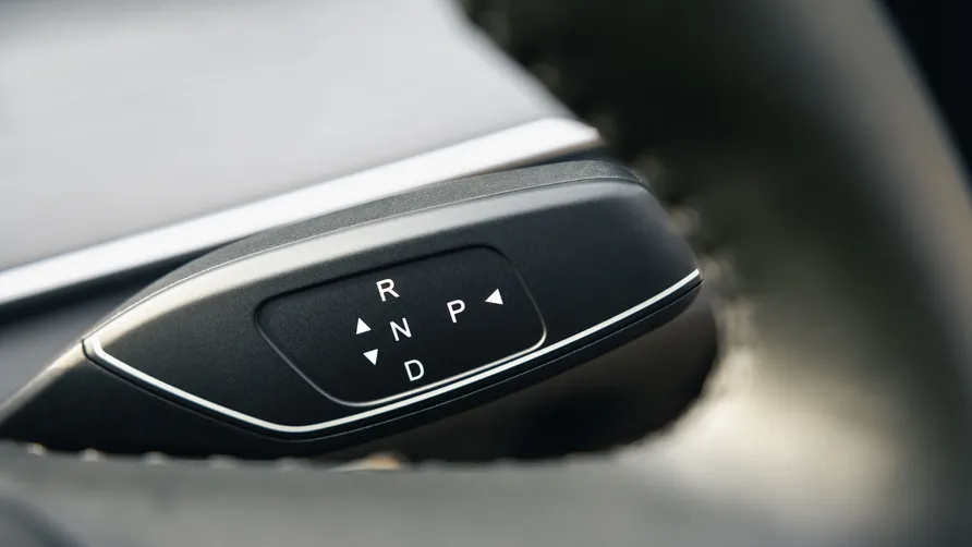 chery inside-2