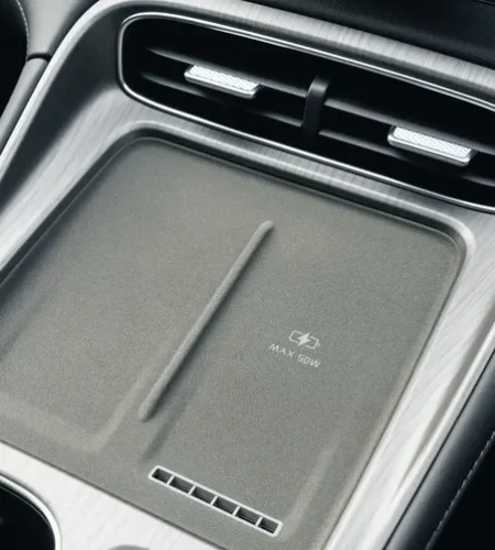 chery inside-3